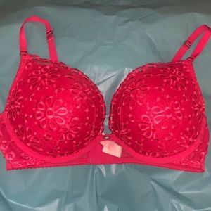 Victoria’s Secret Push up bra 34DD